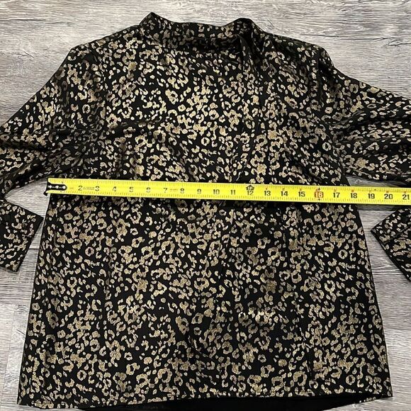cupcakes and cashmere NWOT gold shimmer blouse with tie XS - Picture 7 of 9